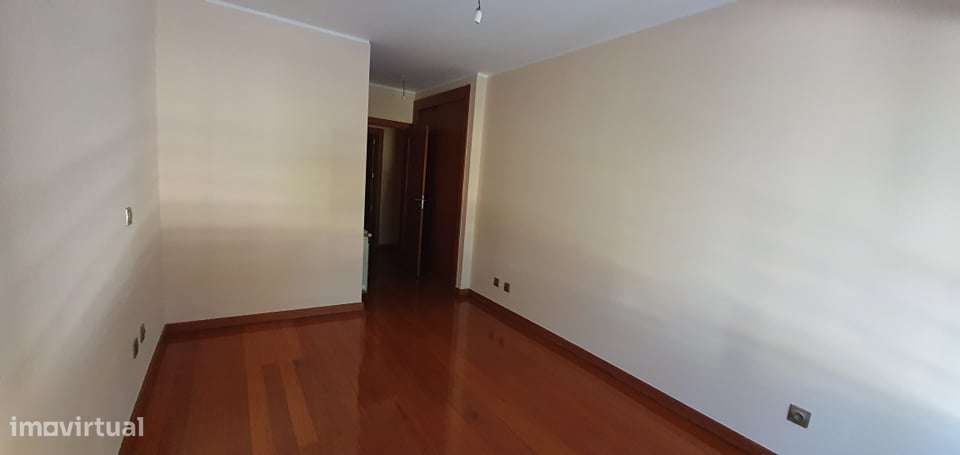 T2 Centro de Matosinhos - Grande imagem: 2/26