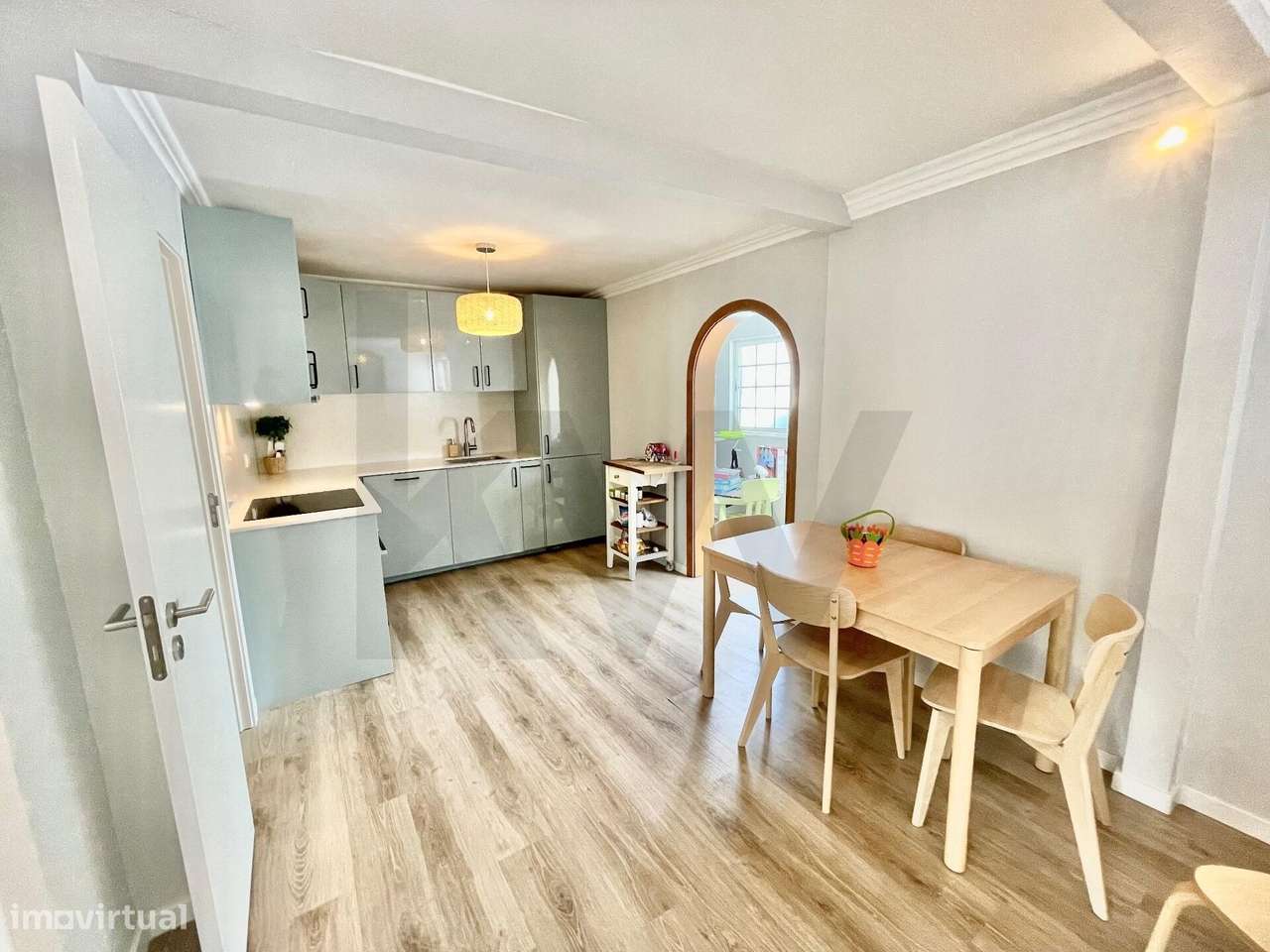 Moradia com 5 apartamentos para investimento em São Domingos de Rana - Grande imagem: 4/57