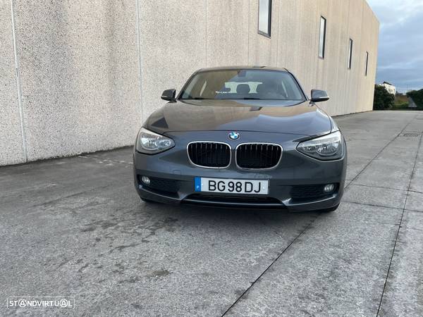 BMW 118 d Line Urban - 12