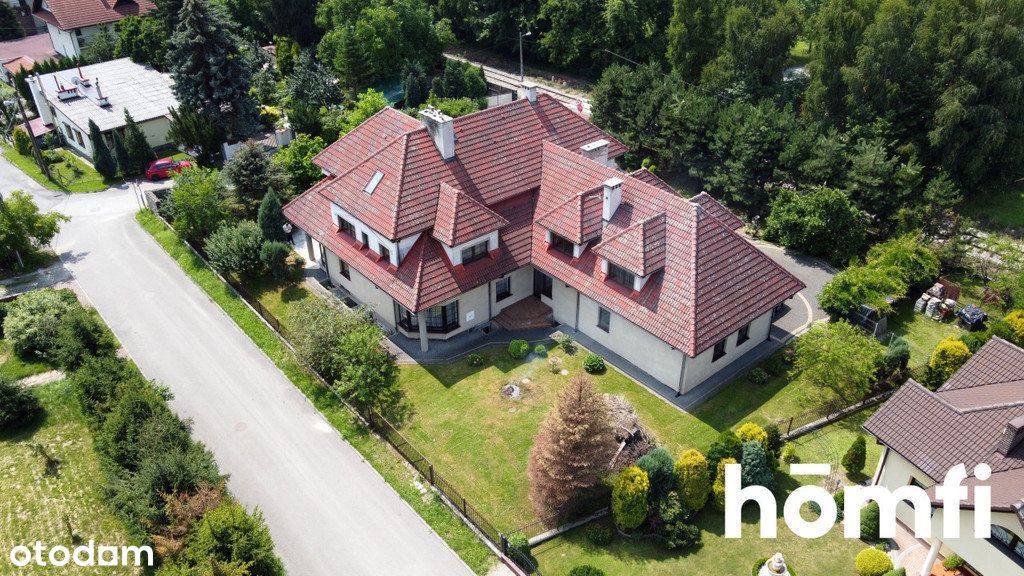 Dom, 546,86 m², Krzeszowice