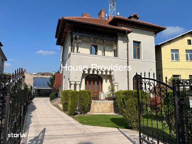 Ultracentral, vila deosebita-0