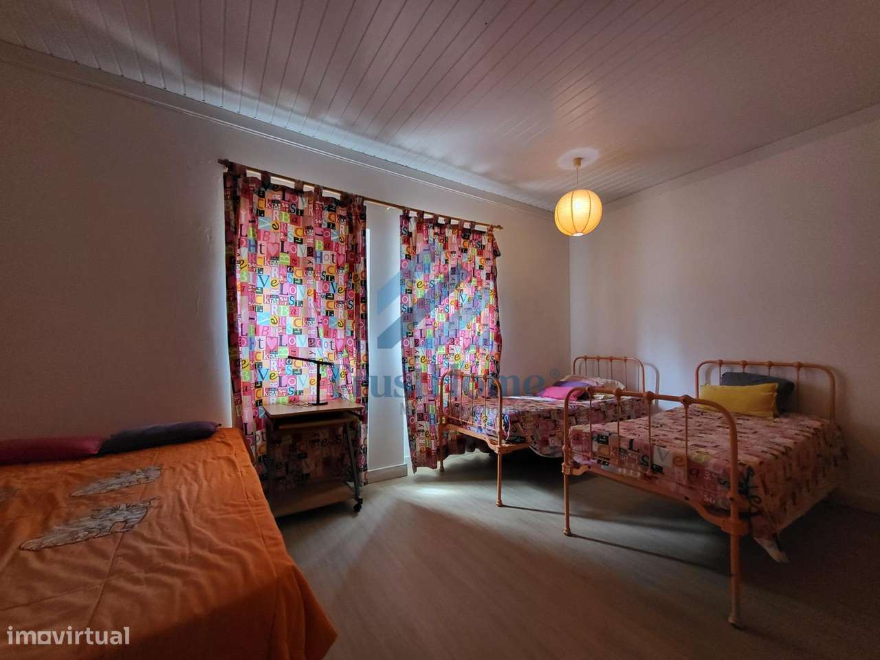 MoradiaV5 com jardim, piscina e ginásio no centro de Coruche-20