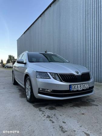 Skoda Octavia 2.0 TDI DSG L&K - 10