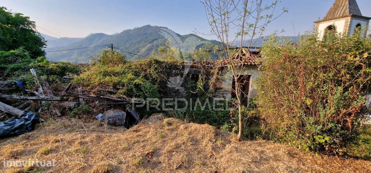 ? Casa de Aldeia para Reconstruir – Rio Caldo, Terras de Bouro - Grande imagem: 4/8