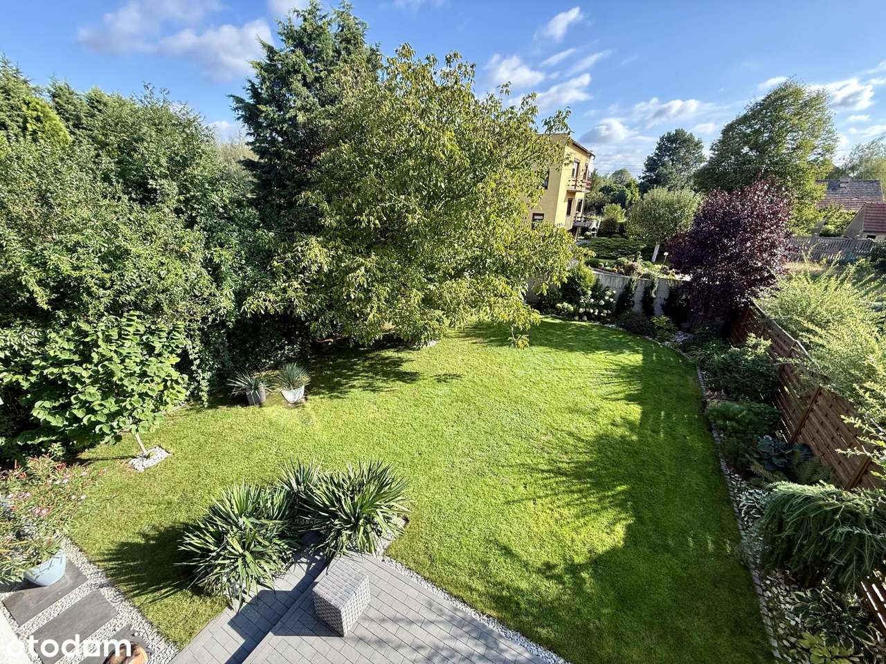 Nowoczesny dom, w którym każdy detal pracuje na Twój komfort-5