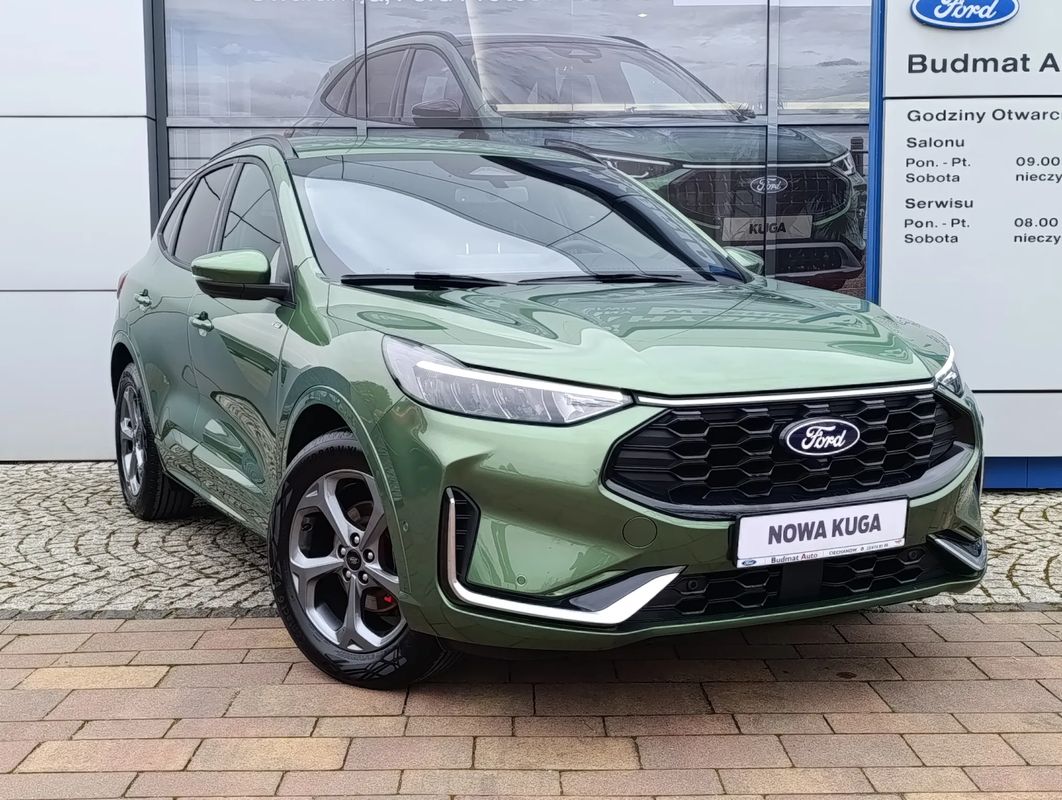 Ford Kuga Kamery 360 Tempomat adaptacyjny P.Winter