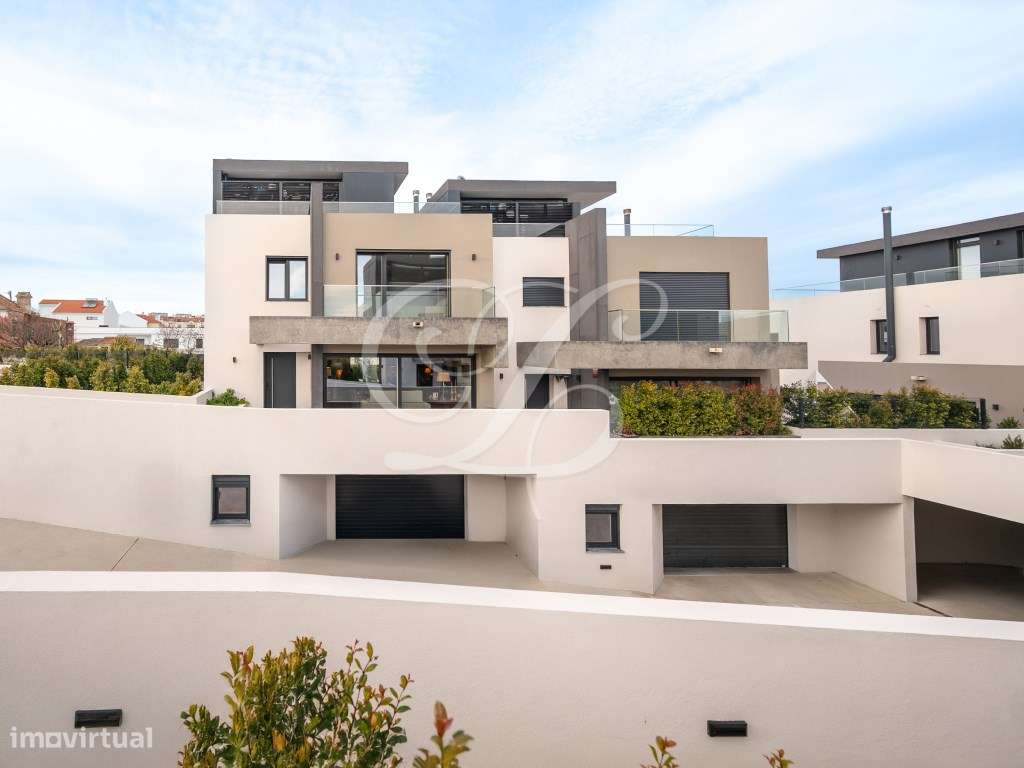 Moradia T5 c/ Jardim Relvado | Sintra-33