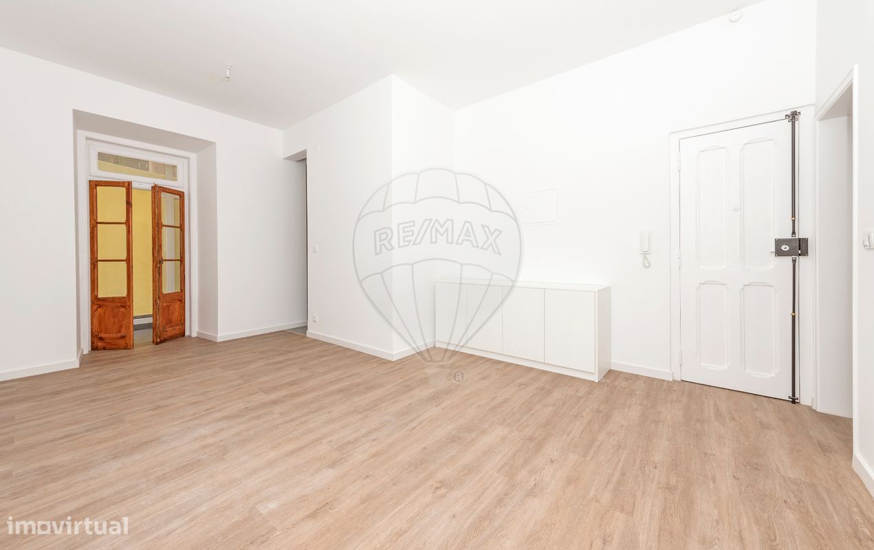 Apartamento T1 para arrendamento - Grande imagem: 1/11