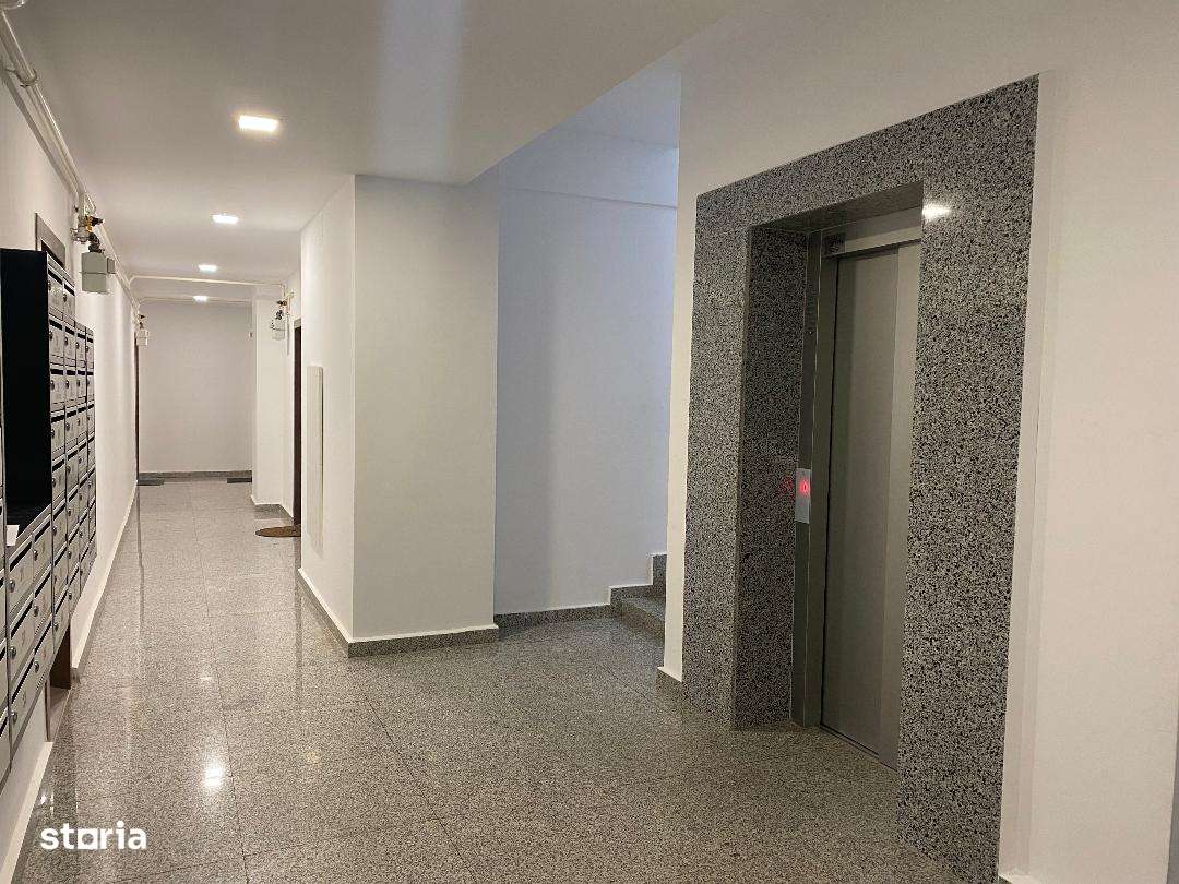 Apartament 2 cam dec, bucatarie separata etaj 1 cu parcare subterana-13