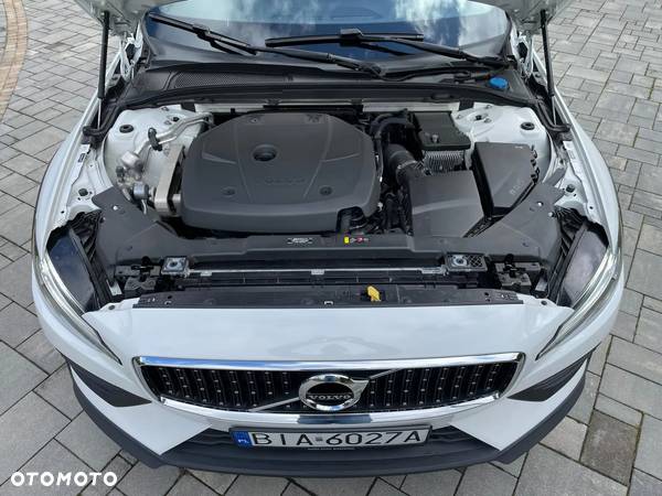 Volvo V60 Cross Country T5 AWD Geartronic - 17