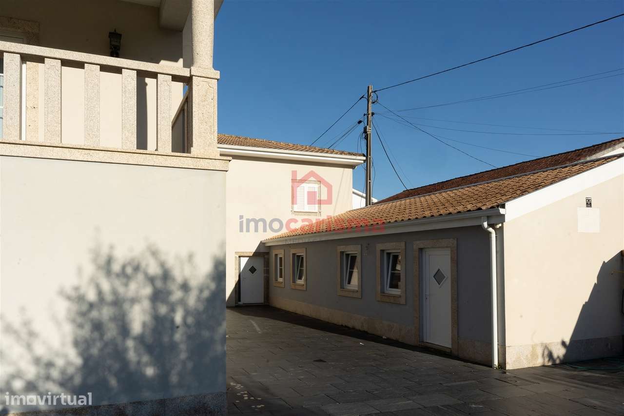 Moradia de Luxo T3 com piscina em Santa Cristina do Couto, Santo Tirso - Grande imagem: 3/43