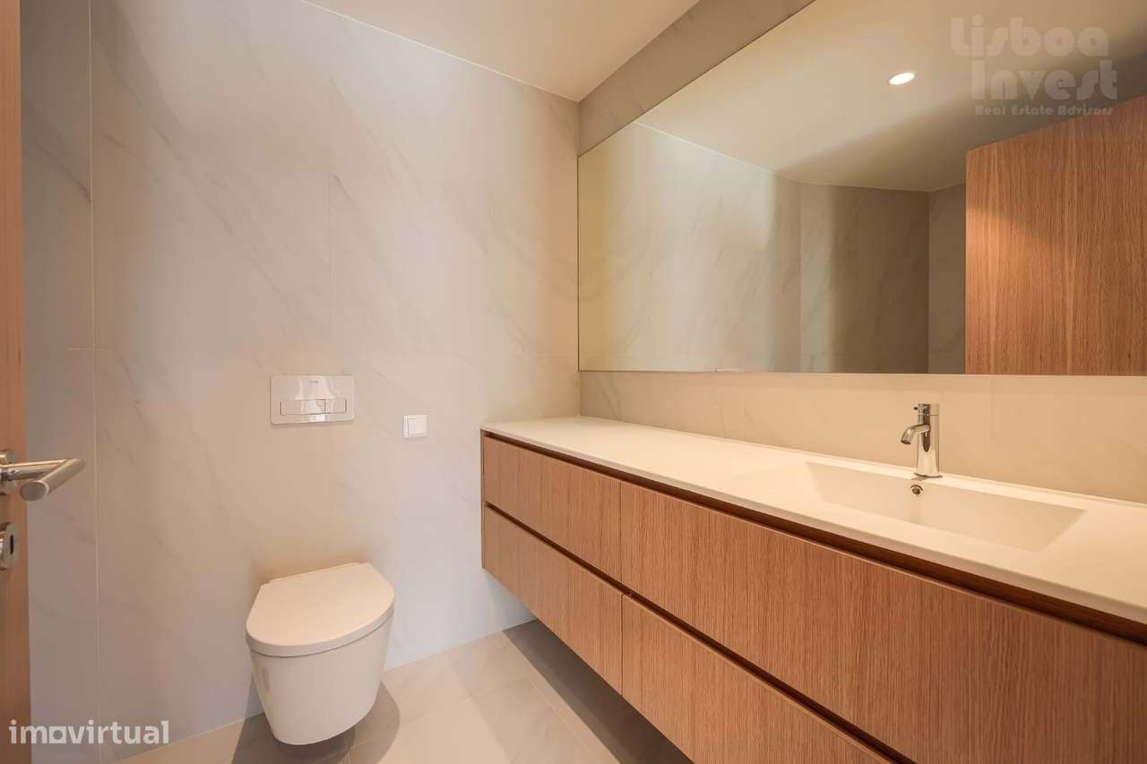 Apartamento T2 com vista Jardim no coração de Aveiro-15