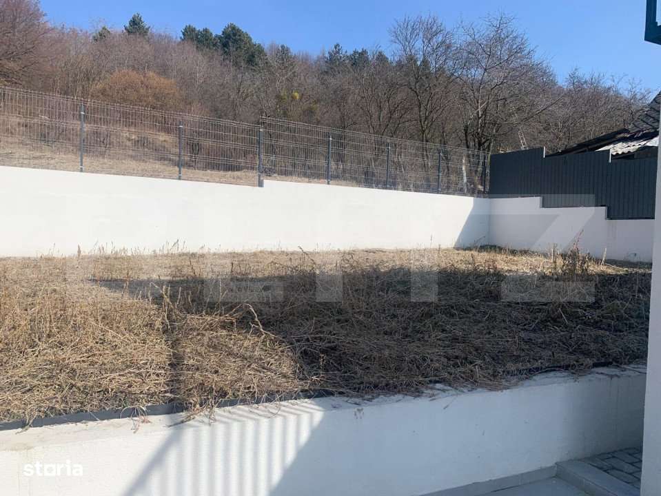 Casa de vanzare, 4 camere, 202 mp, Langa Padure - Imagine principală: 3/9