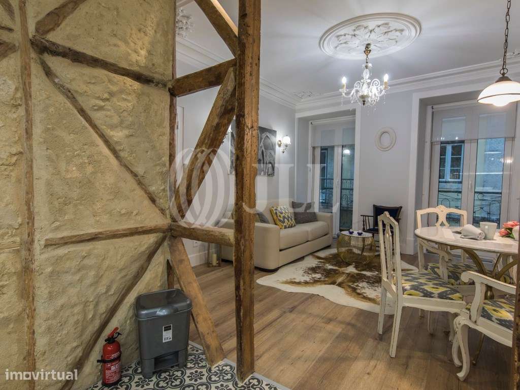 Apartamento T1, com varanda, no Chiado, em Lisboa - Grande imagem: 4/23