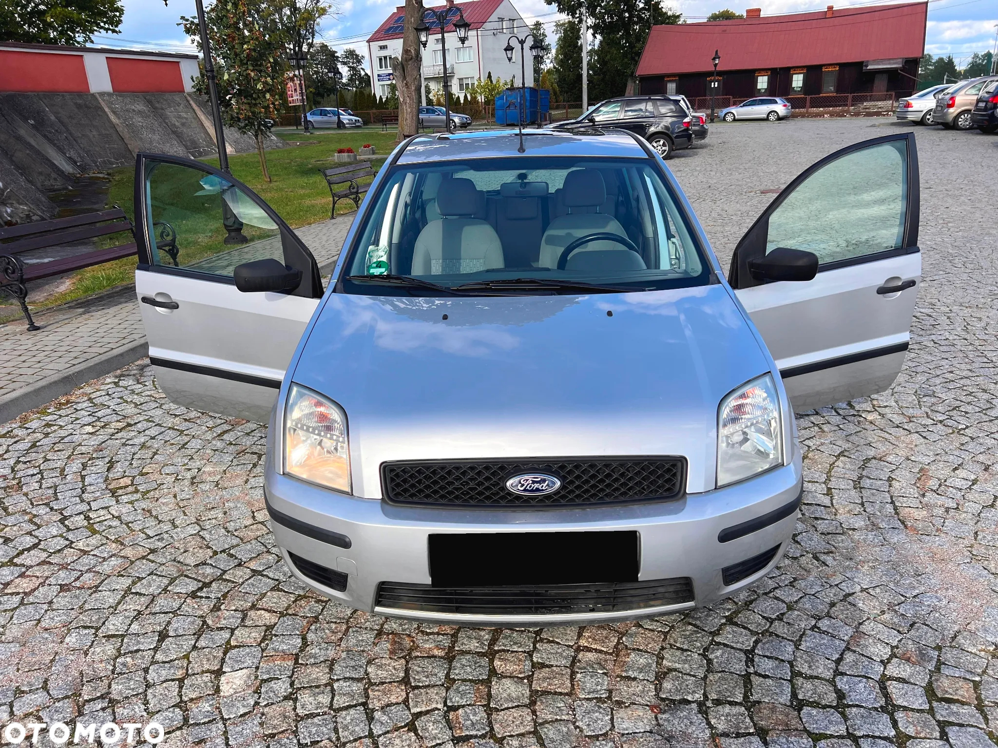 Ford Fusion 1.4 Trend - 12