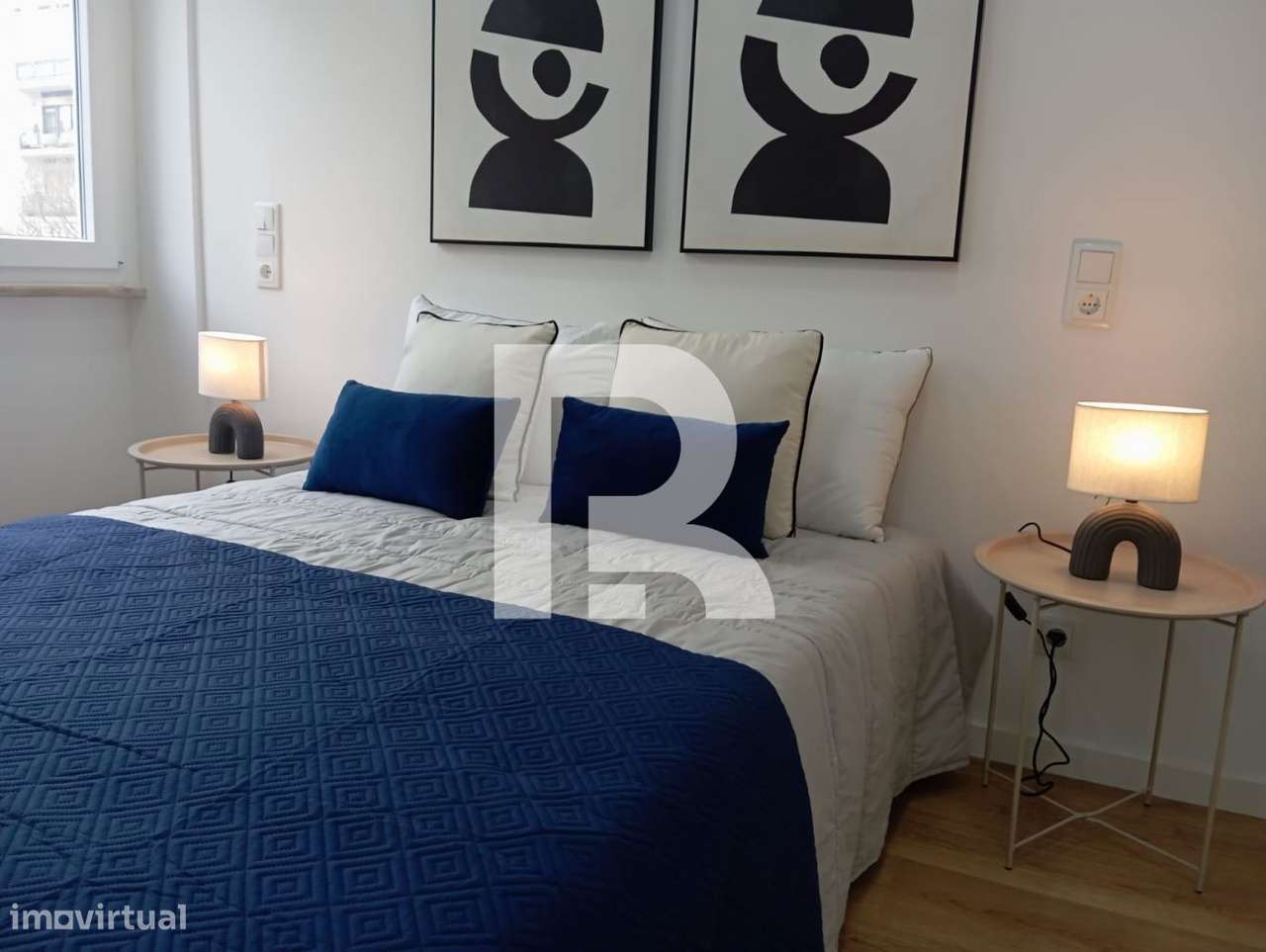 Apartamento T3 Totalmente Remodelado em Benfica-18