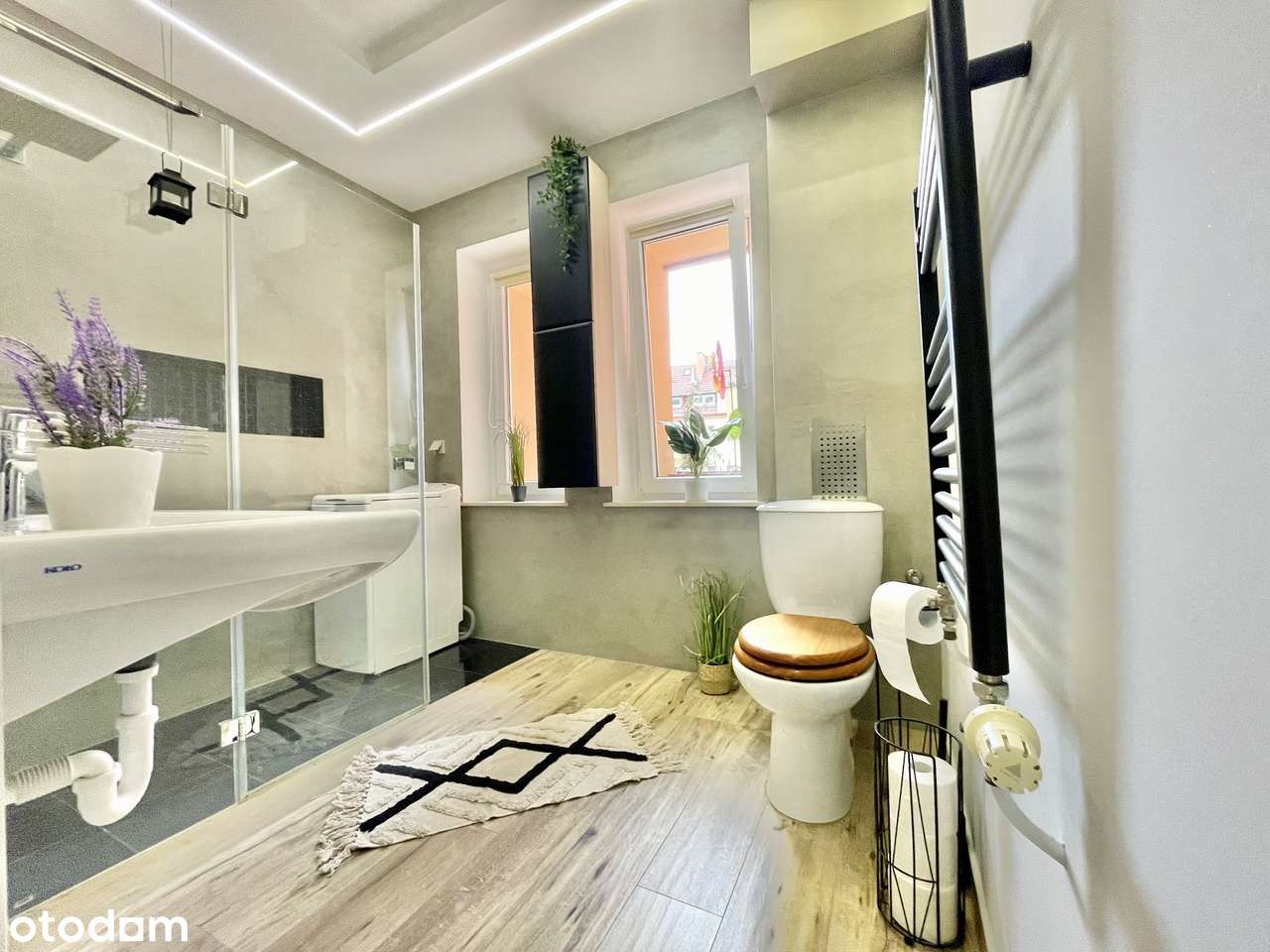 Komfortowe 3-pokojowe Mieszkanie, Garderoba, Dwie Łazienki, Spiżarka-16