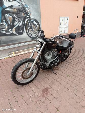 Harley-Davidson Sportster - 11