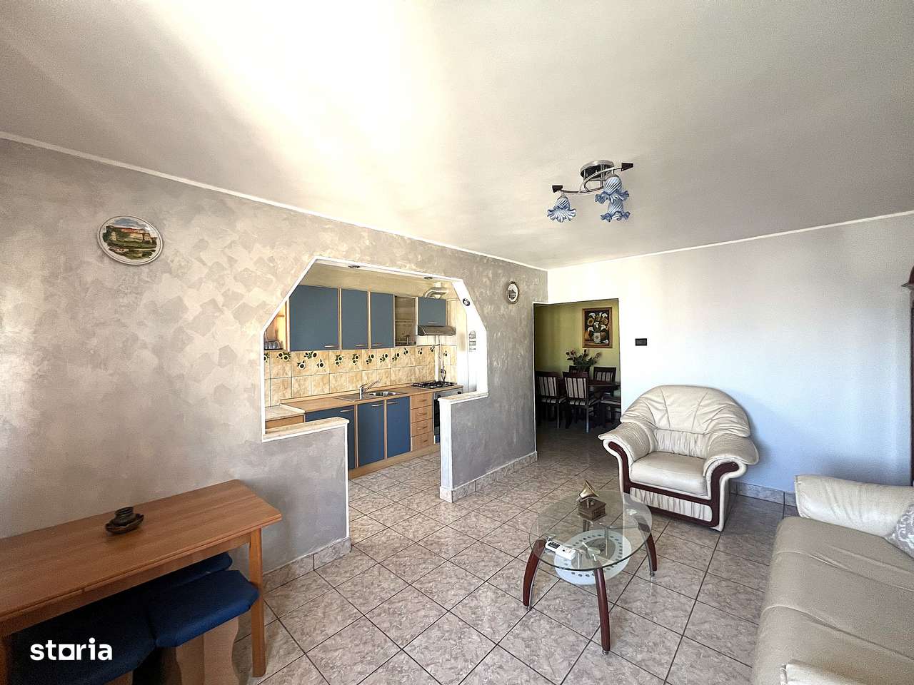 Apartament cu 3 camere-Decomandat-Priveliste panoramica-6