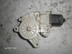 Motoras Macara Geam Dreapta Fata Mercedes C Class W204 a2048200242 - 1