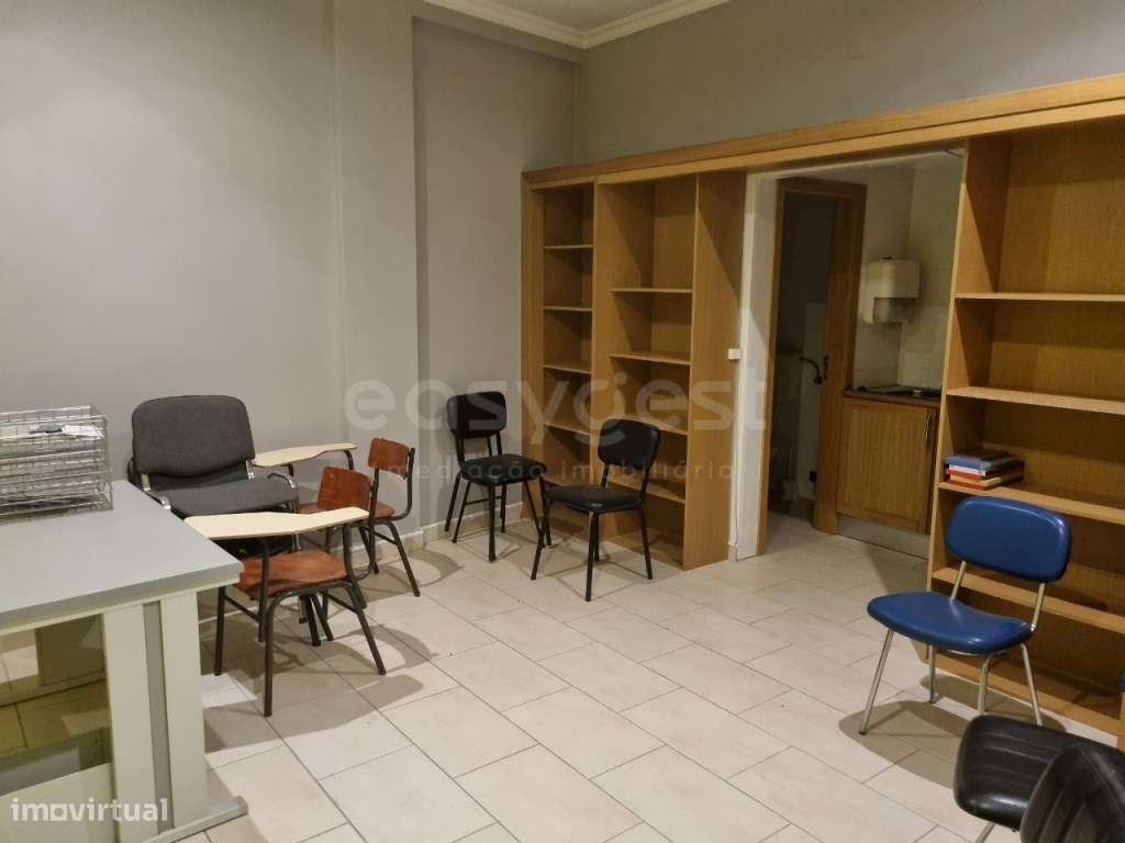 Loja junto ao Hospital de Beja - Grande imagem: 5/12