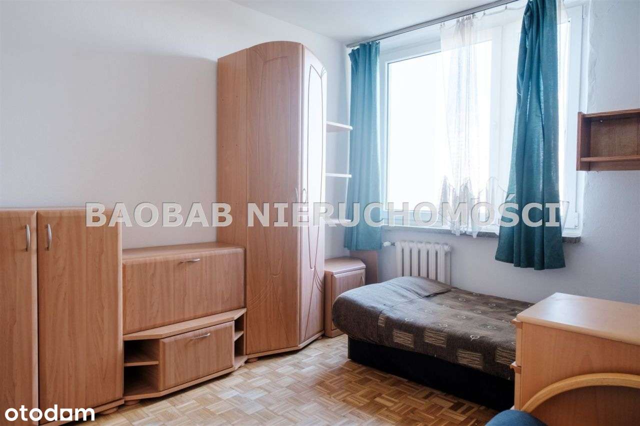 Grochów, Majdańska 5 - cztery pokoje sprzedam-16