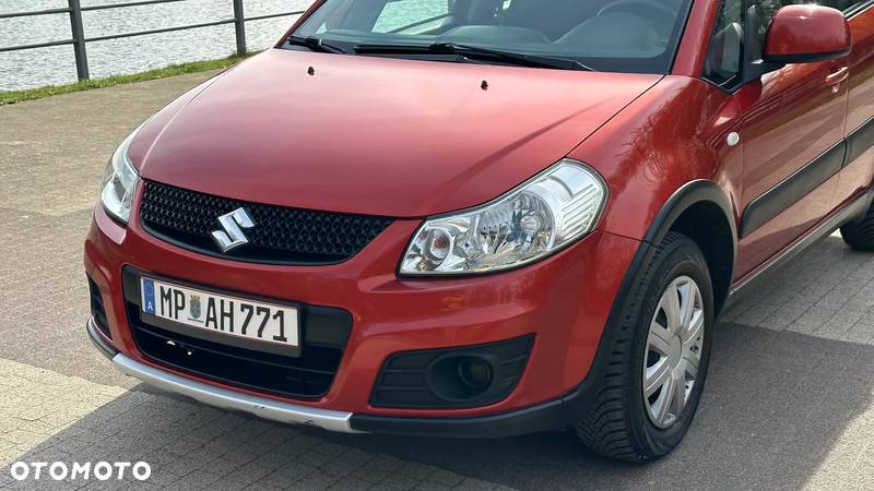 Suzuki SX4 1.5 - 9