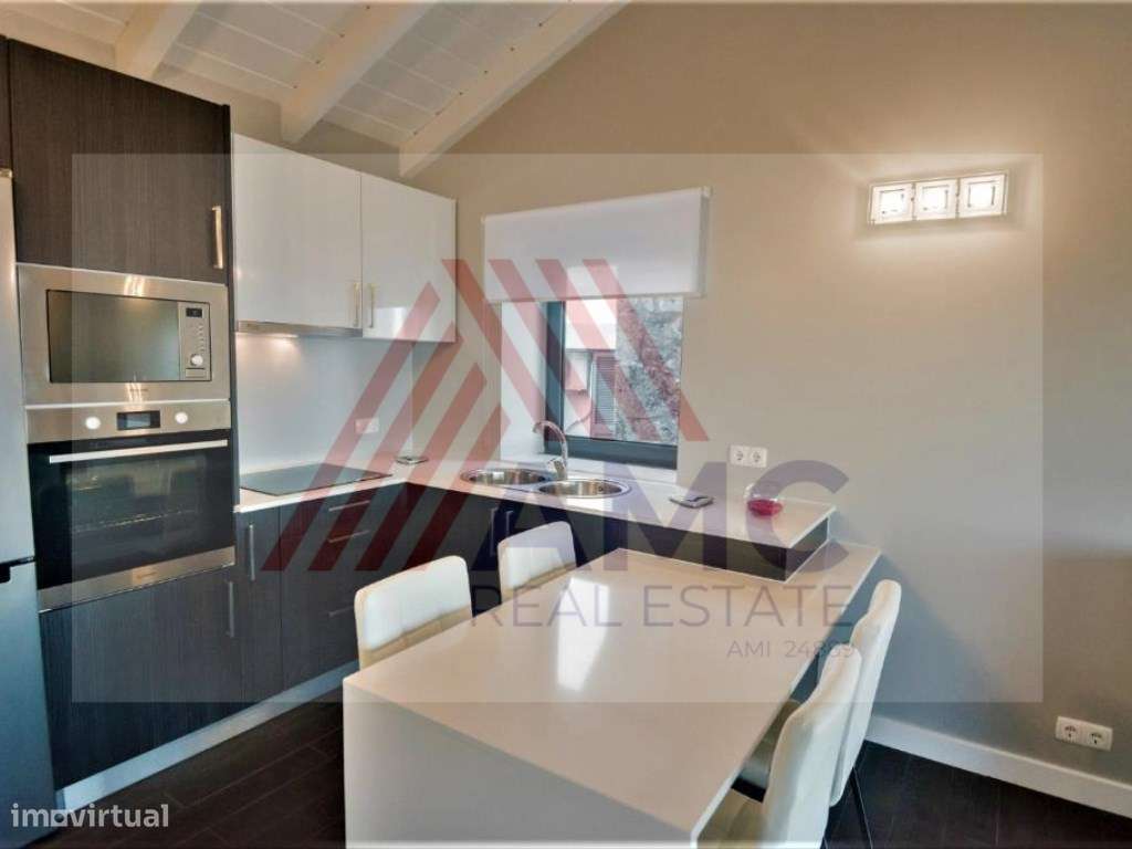 EMPREENDIMENTO COM 4 MORADIAS EM ALOJAMENTO LOCAL - Grande imagem: 4/43