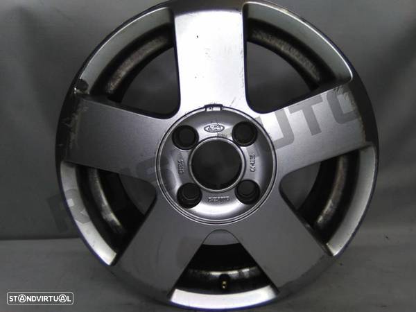 Conjunto Jantes Alumínio R15  Ford Fiesta V 1.4 Tdci - 3