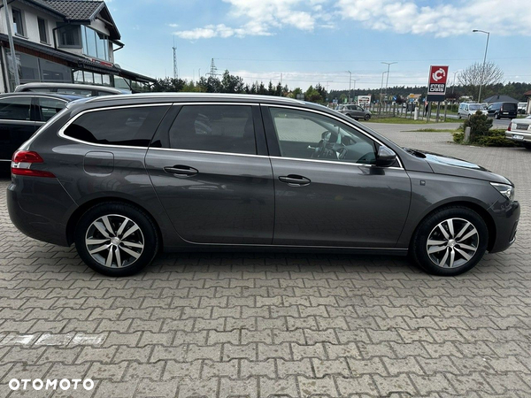 Peugeot 308 - 10