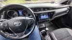 Toyota Auris 1.6 Premium - 19