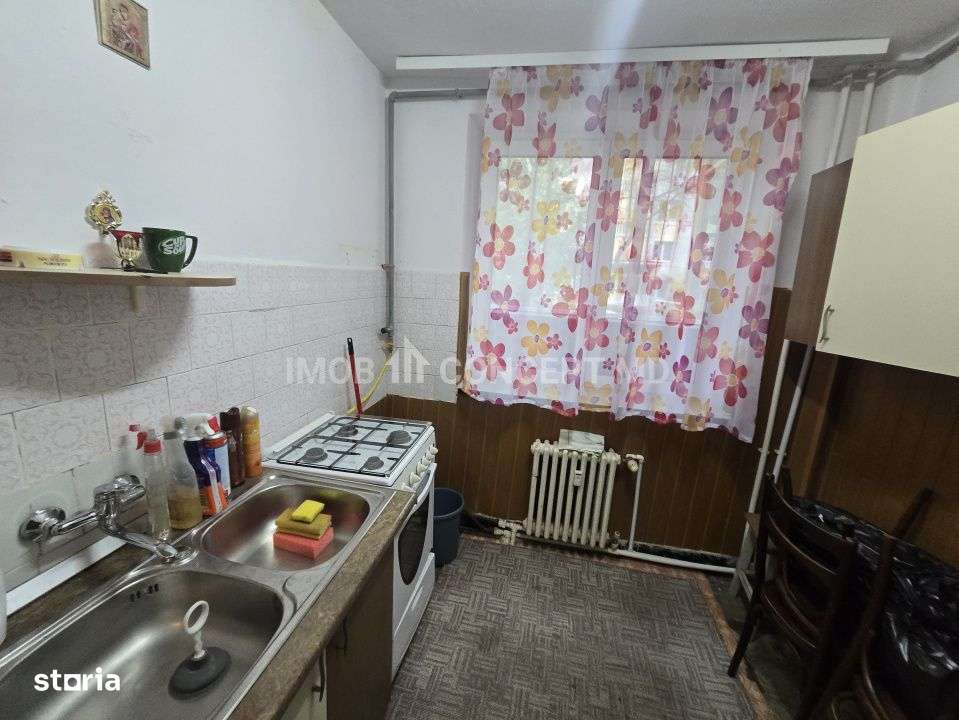 Vanzare apartament 3 camere in zona de Nord-CINA-11