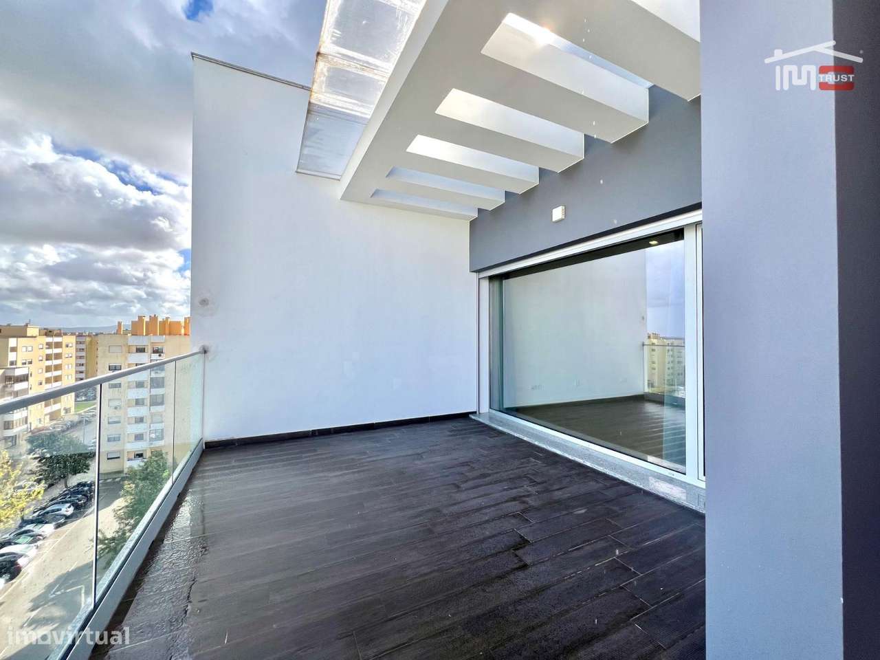 Fabuloso Apartamento T3 Barreio 155m2, 7andar c/ Elevador e Garagem - Grande imagem: 4/31