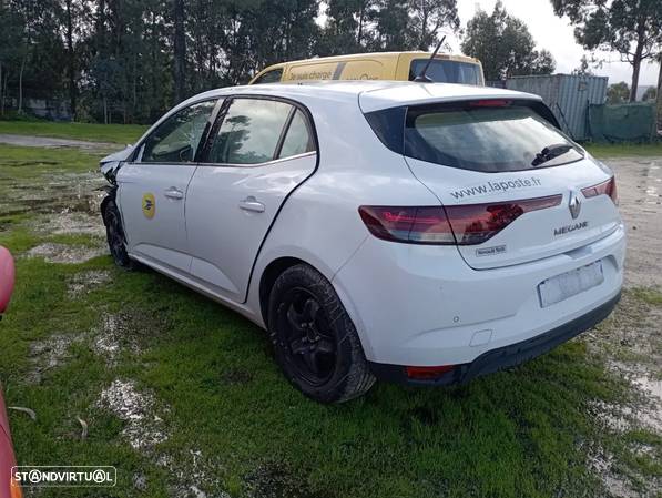 Renault Megane IV 1.5 Dci 2021 para Peças - 3