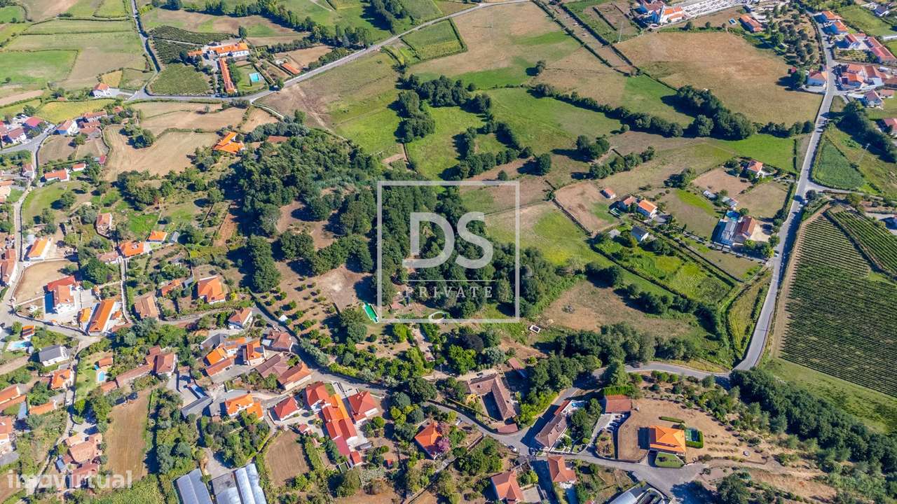Quinta de Santo António – Propriedade Histórica com Potencial Único em-36