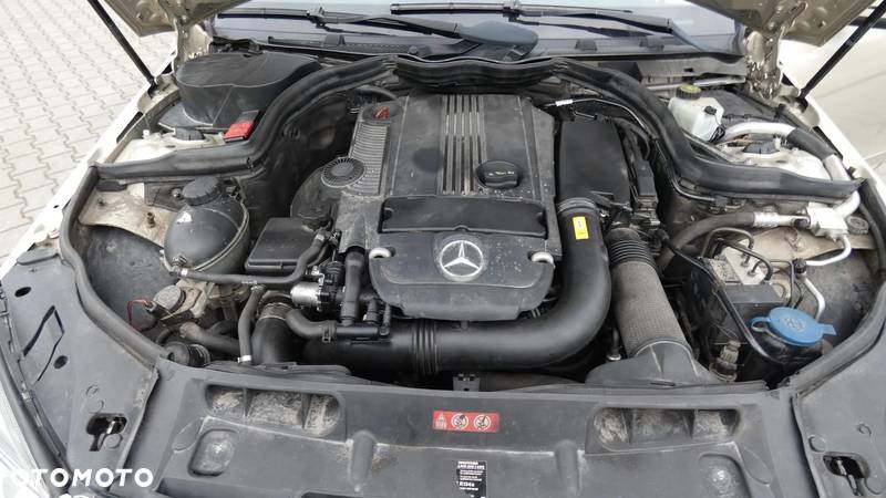 Mercedes-Benz Klasa C 180 CGI Automatik BlueEFFICIENCY - 17