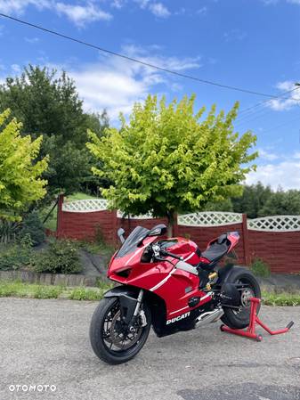 Ducati Panigale V4 - 2