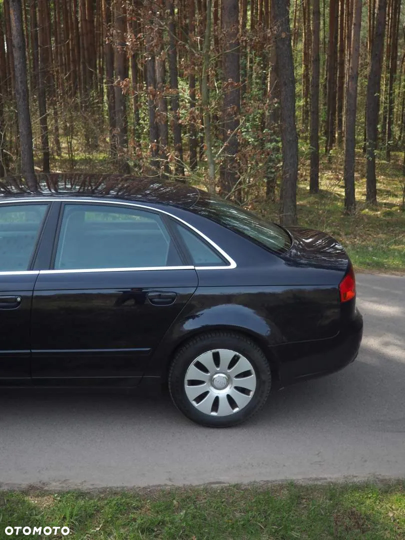 Audi A4 Avant 2.0 TDI - 17