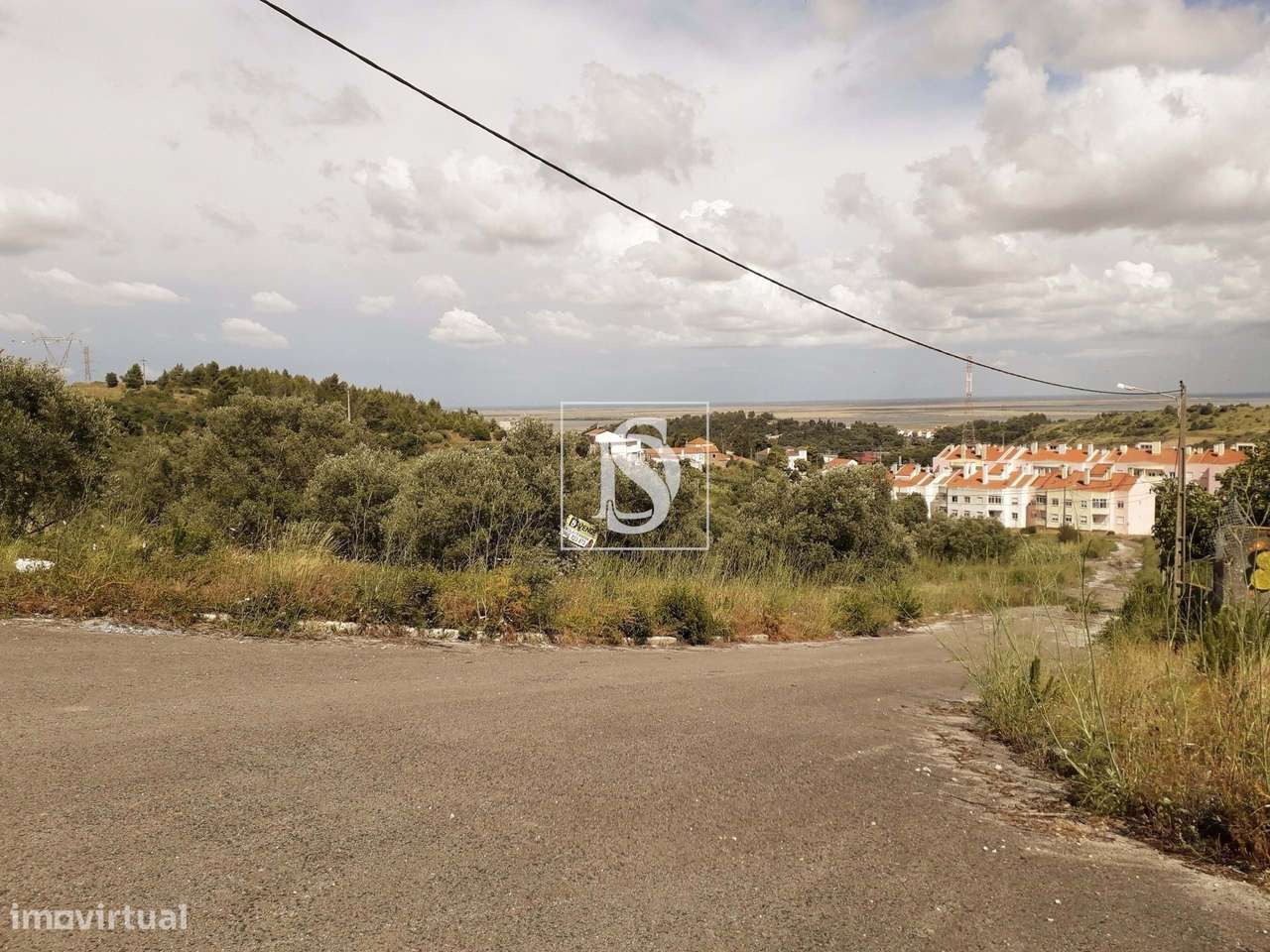 Terreno urbanizado em loteamento Cabo Vialonga-2