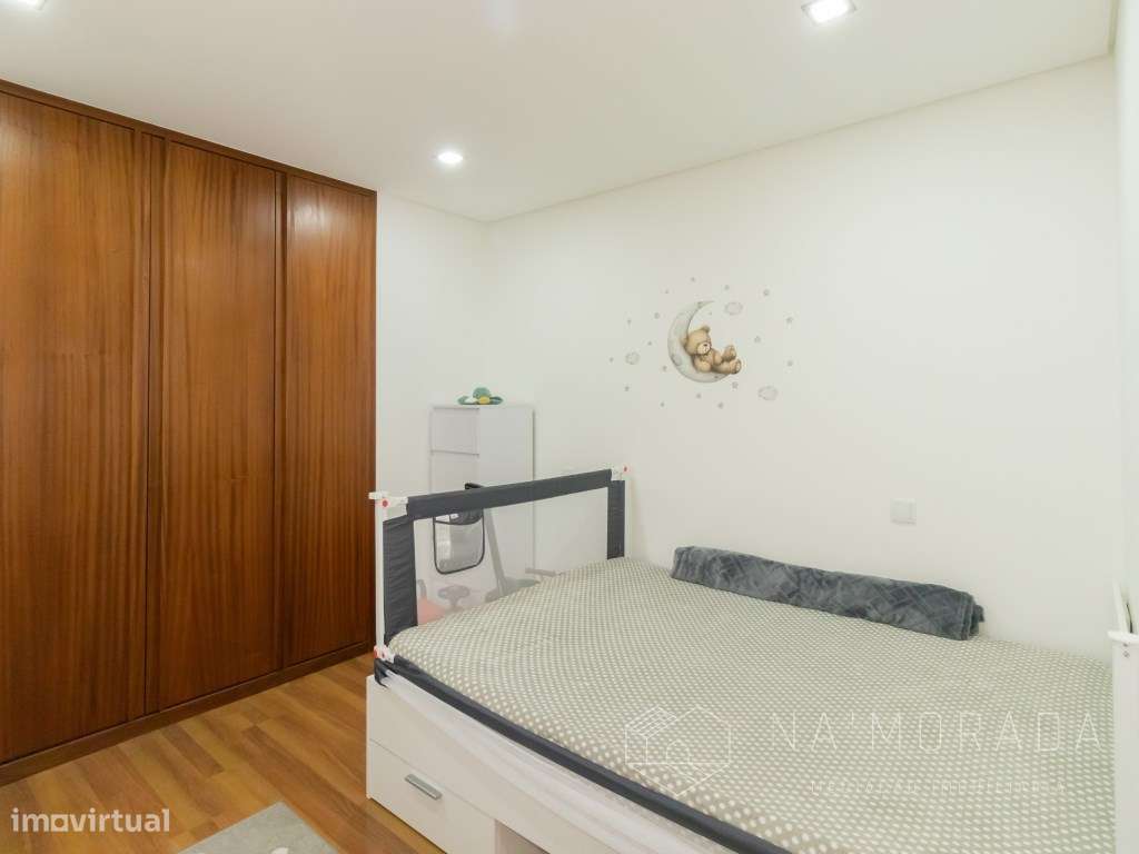 Apartamento T2 renovado, vendido totalmente mobilado e equipado em ...-26