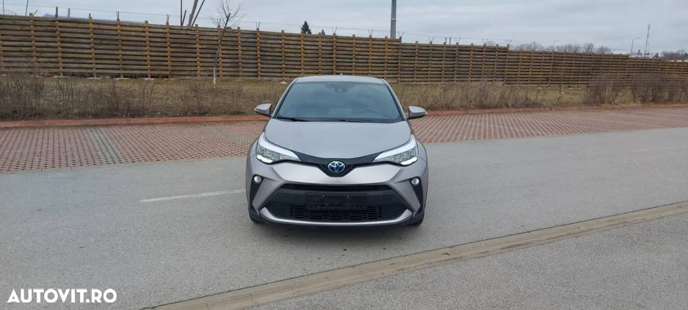 Toyota C-HR 2.0 Hybrid Team Deutschland - 9