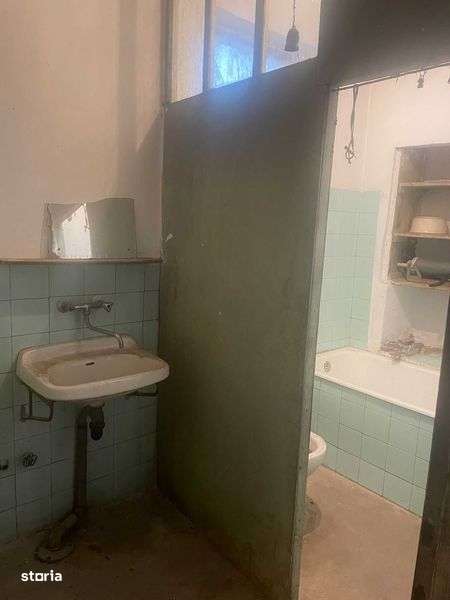 Casa 3 camere, anexe, Ilidia jud. Caras Severin - Imagine principală: 5/8