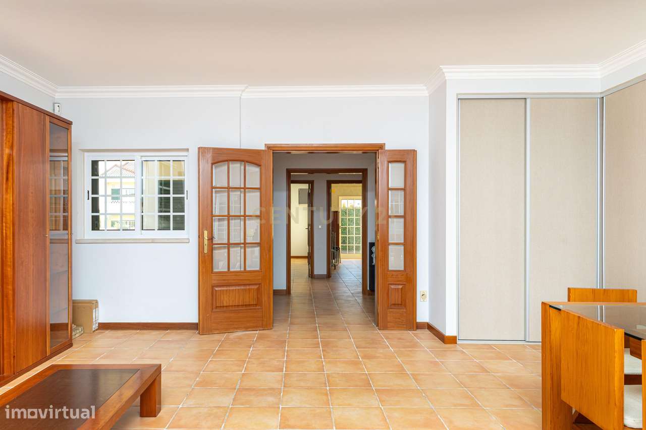 Urbanização Casa Nova Romeirão - Moradia T4 geminada - Grande imagem: 5/42