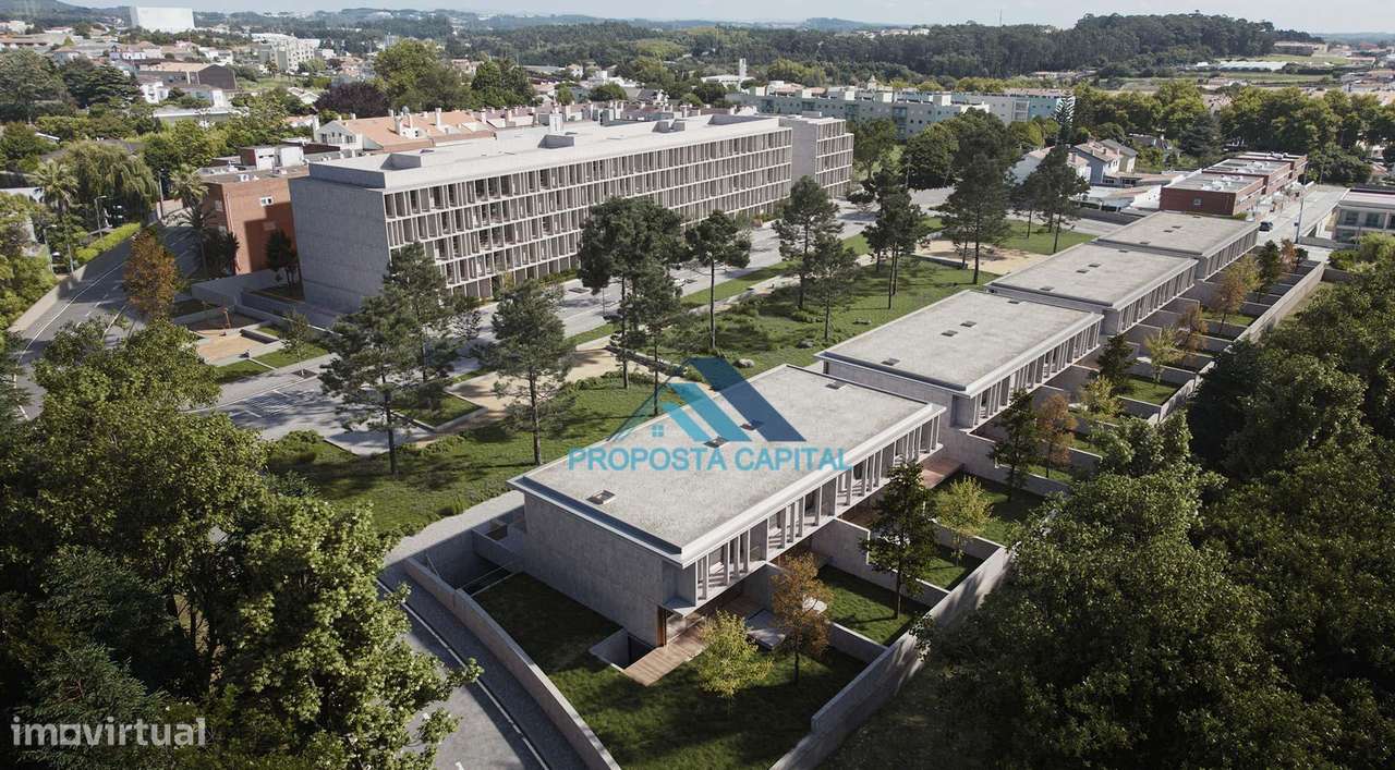 Moradia T3 com pátio e jardim-8