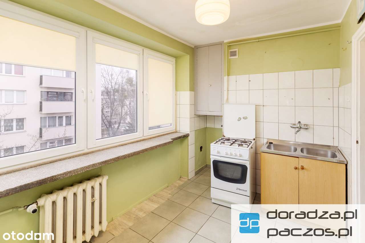 W Rynku/ 37,5 m2/ Loggia / Duża Piwnica/ Opcja 3 Pokoi / Zadbany Blok-7