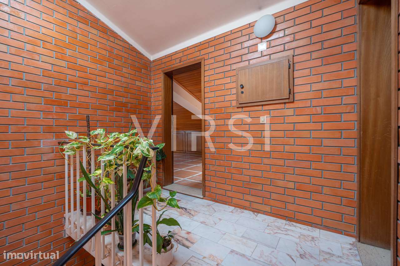 Apartamento T3 duplex c/ garagem em Coimbra - Celas-38