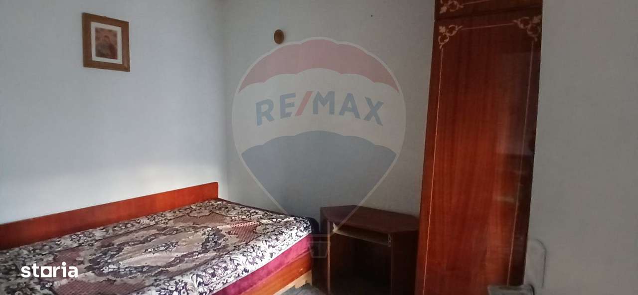 Apartament cu 2 camere de vanzare in Micro 11 - Imagine principală: 2/6