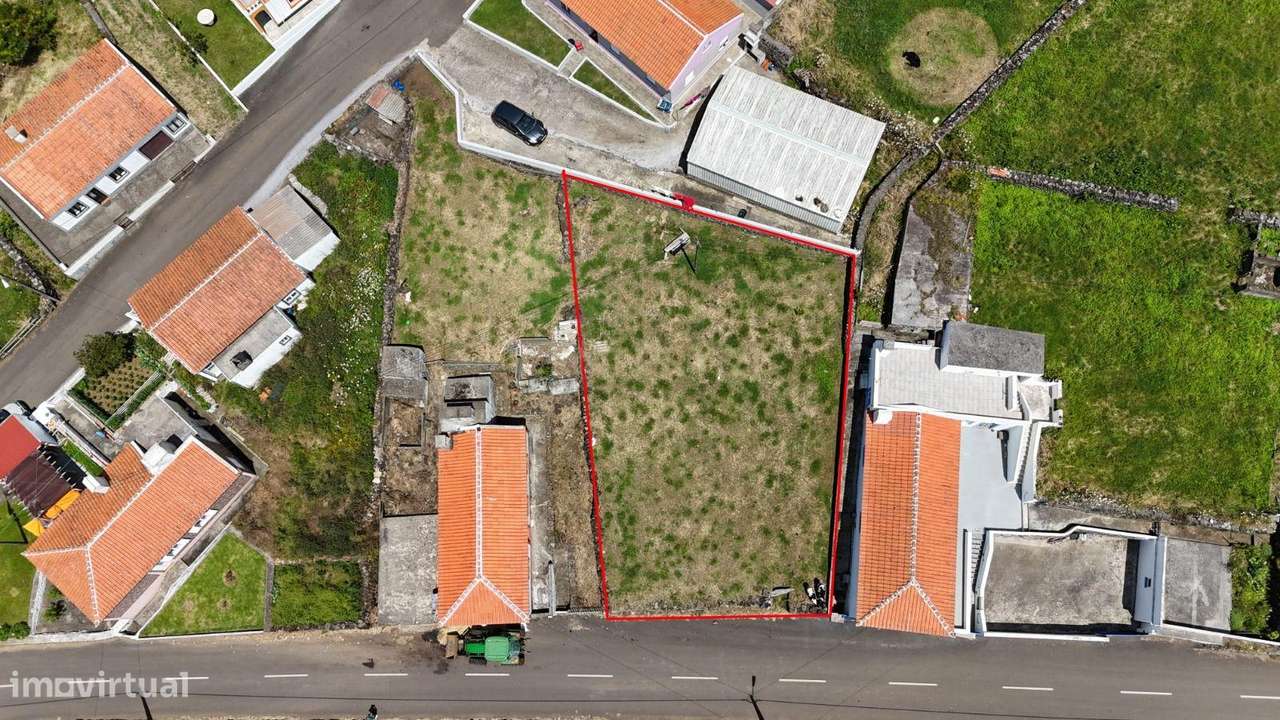 Terreno urbanizável nas Doze Ribeiras – Um Refúgio em Plena Natureza-6