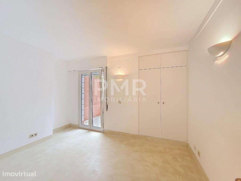 T1 Arrendamento Parque Europa com cozinha equipada, lareira, estaciona - Grande imagem: 3/22