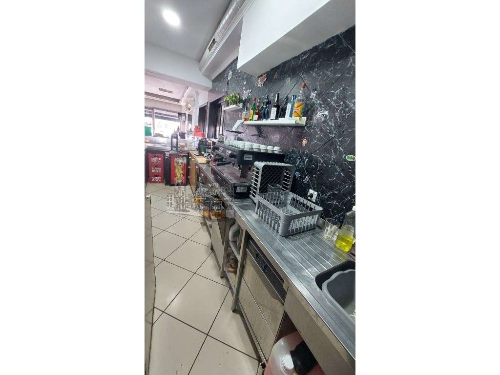 Cafe snack para trespasse em Fanzeres em funcionamento - Grande imagem: 4/23